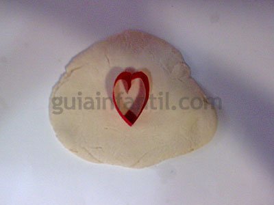 Corazón de pasta de sal. Paso 3 Corazón de pasta de sal. Paso 3