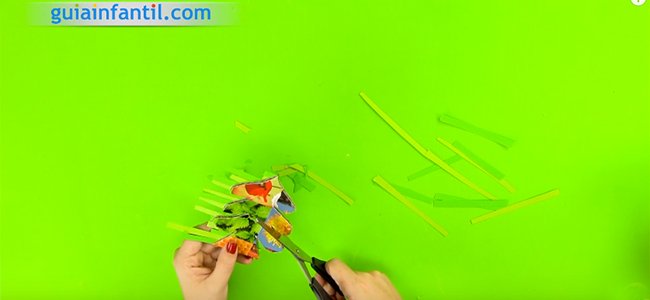 Arboles de Navidad y muñeco de nieve. Paso 2 Arboles de Navidad y muñeco de nieve. Paso 2