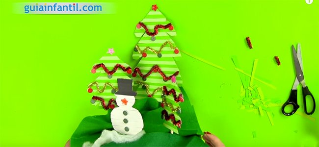 Arboles de Navidad y muñeco de nieve. Paso 4 Arboles de Navidad y muñeco de nieve. Paso 4