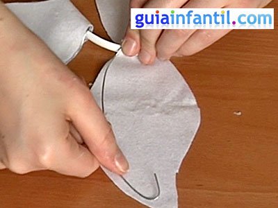 Diadema de conejo paso 3 Diadema de conejo paso 3