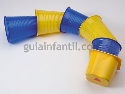 Dragón de plástico para niños. Paso 3