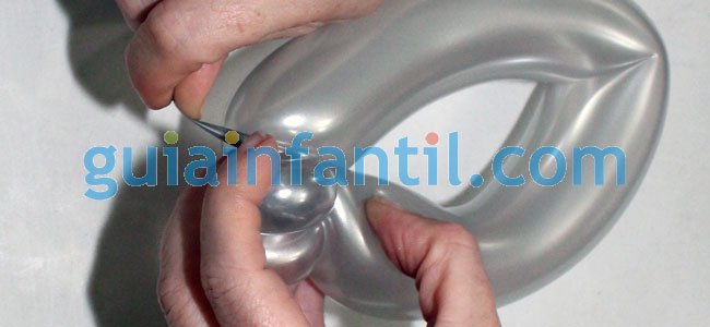 Elefante con globos. Paso 4 Elefante con globos. Paso 4