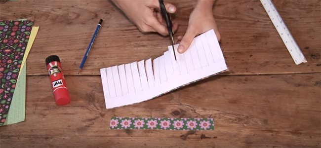 Farolillo de origami. Paso 2 Farolillo de origami. Paso 2