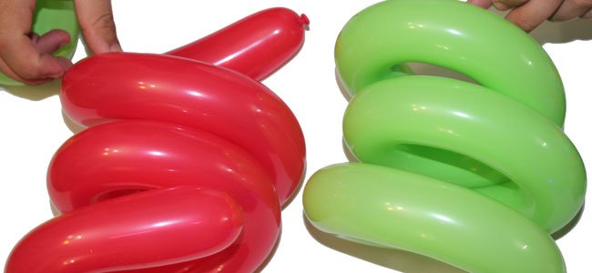 Muñeco de nieve con globos. Paso 4 Muñeco de nieve con globos. Paso 4