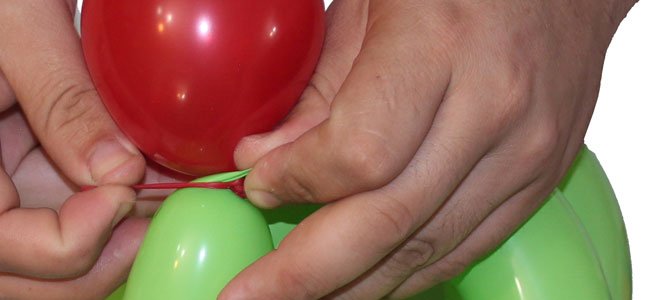 Muñeco de nieve con globos. Paso 6 Muñeco de nieve con globos. Paso 6