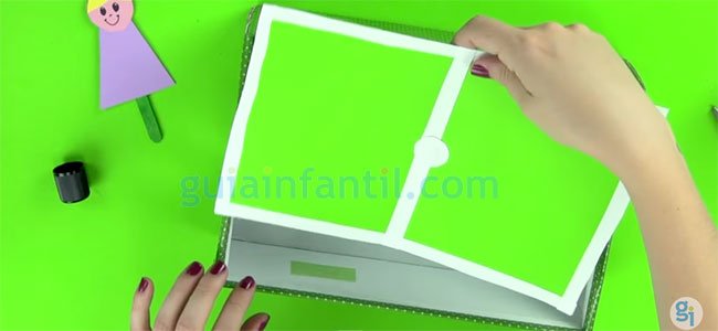 Futbolín de cartón. Paso 2