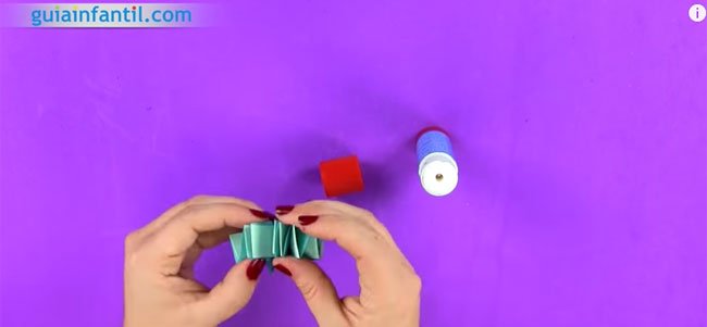 Guirnalda de origami. Paso 3 Guirnalda de origami. Paso 3