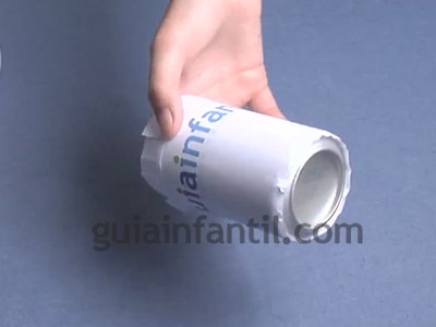 Rodar una lata con un globo. Paso 3. Rodar una lata con un globo. Paso 3.