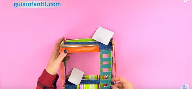 Litera de juguete para muñecos. Paso 4