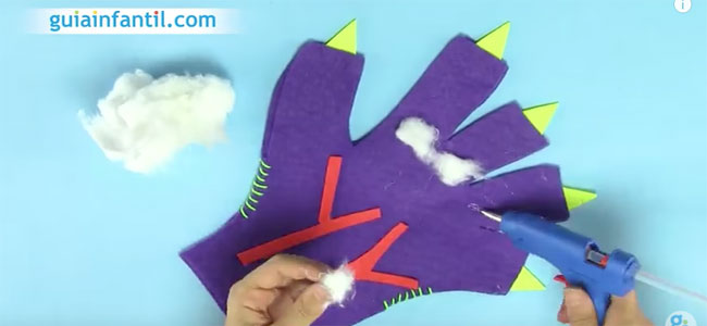 Mano de monstruo para Halloween. Paso 6 Mano de monstruo para Halloween. Paso 6