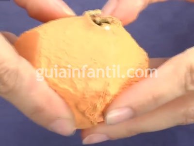 Manualidad de abeja. Paso 3