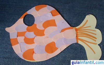 Manualidad marco de pez. Paso 5.