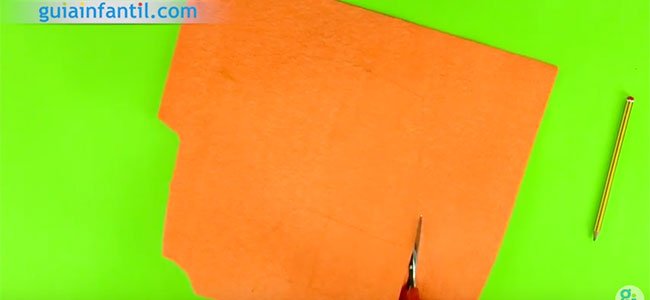 Móvil decorativo de granja con animales. Paso 1