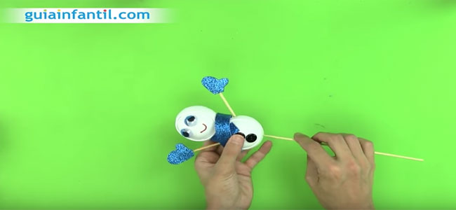 Manualidad muñeco de nieve. Paso 8 Manualidad muñeco de nieve. Paso 8