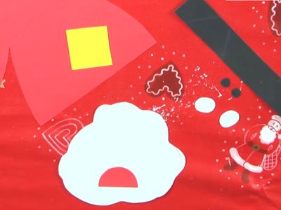 Papá Noel con platos de cartón. Paso 3