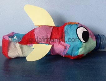 Pez hecho con una botella para niños