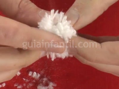 Cómo hacer un pompón de lana. Paso 5