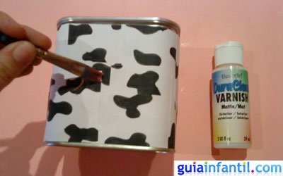 Manualidad portalápices. Paso 5.