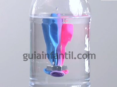 Submarino con globos. Paso 3