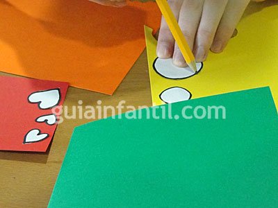 tarjeta de pollito Manualidades para niños