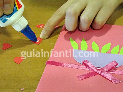 Tarjeta de corazones Manualidades para niños