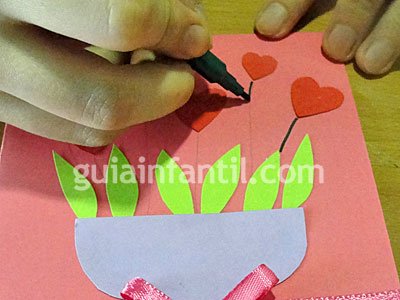 Tarjeta de corazones Manualidades para niños