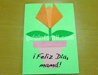 Postal de tulipán en 3D para niños