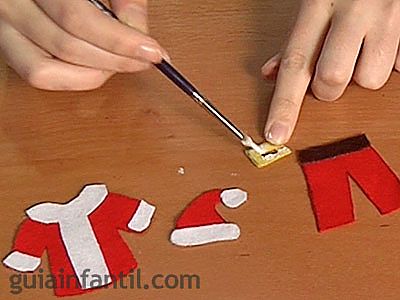 Postal de ropa de Papá Noel 4