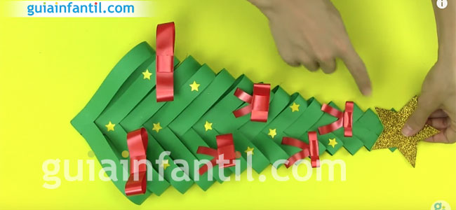 Abeto navideño de cartulina Árbol navideño