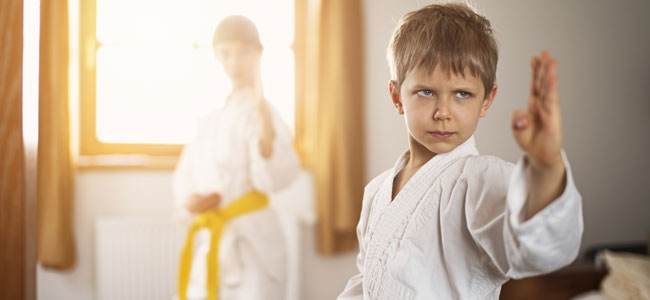Artes marciales para niños con problemas de concentración