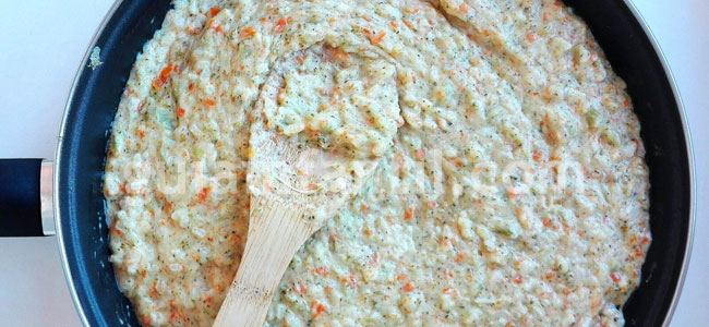 Croquetas de verduras con salsa de queso para niños. Paso 4