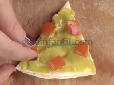 Árbol de Navidad de guacamole. Paso 3 Árbol de Navidad de guacamole. Paso 3