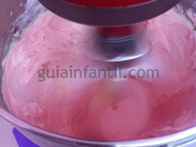 Receta buttercream casero. Paso 4. Receta buttercream casero. Paso 4.