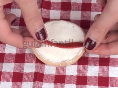 Canapé con forma de bola de Navidad. Paso 1 Canapé con forma de bola de Navidad. Paso 1