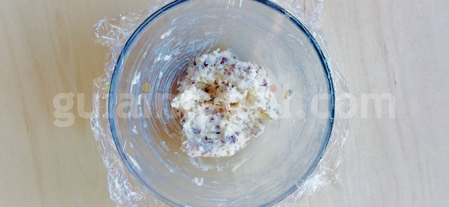 Canapé de Navidad con forma de bolita de nieve. Paso 2 Canapé de Navidad con forma de bolita de nieve. Paso 2