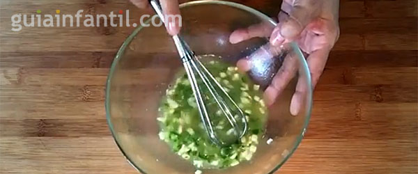 Ceviche de pescado y gambas. Paso 1