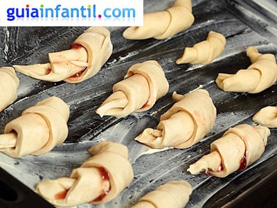 Croissants rellenos para niños. Paso 3 Croissants rellenos para niños. Paso 3