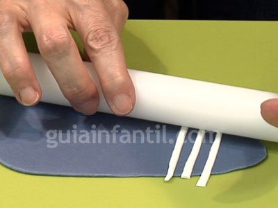 Receta de galleta con forma de medalla. Paso 3