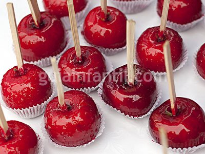Manzanas De Caramelo Rojas Dulces Americanos Tradicionales Para