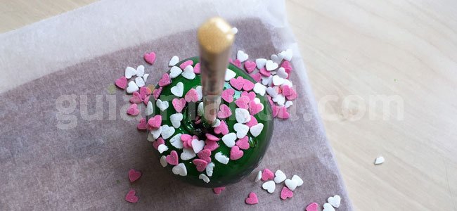 Manzanas caramelizadas para papá. Paso 4 Manzanas caramelizadas para papá. Paso 4