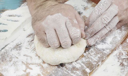 Cómo hacer masa casera de pizza. Paso 2