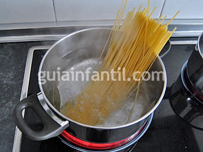 Nidos de pasta Recetas de niños