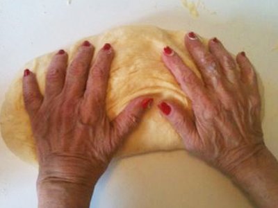 Receta de pan de cebolla. Paso 3