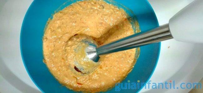 Pastel de caballa par niños. Paso 1 Pastel de caballa par niños. Paso 1