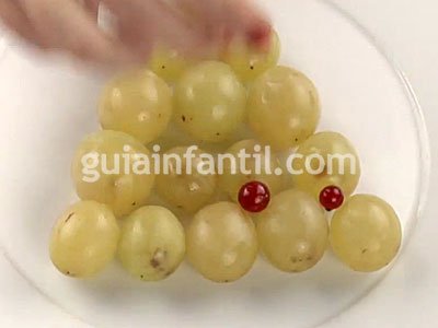 Árbol de uvas. Paso 2 Árbol de uvas. Paso 2