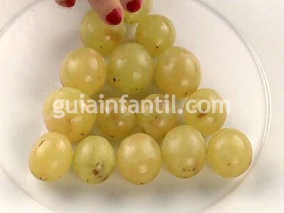 Árbol de uvas. Paso 1 Árbol de uvas. Paso 1