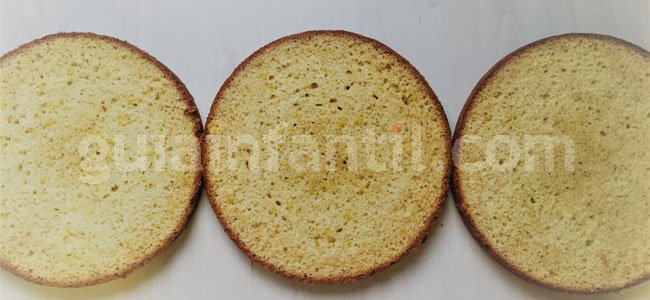 Tarta con corbata para papá. Paso 2 Tarta con corbata para papá. Paso 2