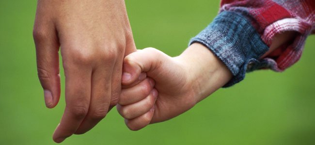 Una historia de Síndrome de Down Manos juntas