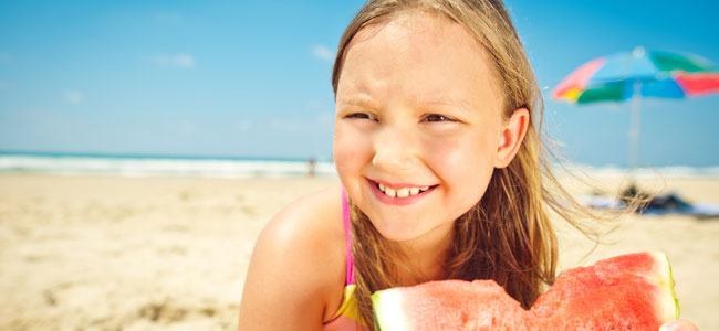 Cómo evitar un corte de digestión en los niños Evitar un corte de digestión