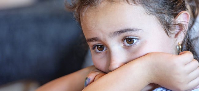 Depresión infantil. Síntomas nina-deprimida